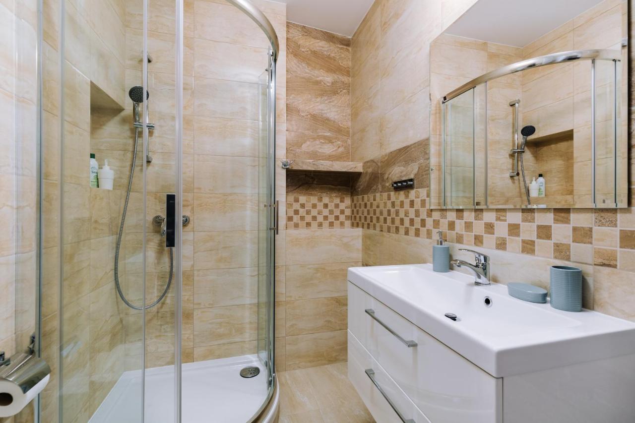 Apartmentprestige - Boulevard Krakow Bagian luar foto